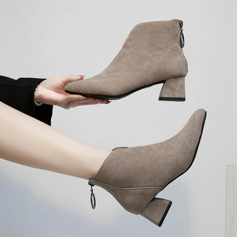 2024Stiefeletten für Frauen Herbst Spitzschuh Reißverschluss Klobiger niedriger Absatz Kurzer Stiefel Mode Weibliche Freizeitschuhe Botas De Mujer