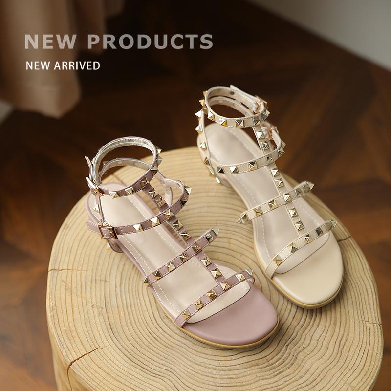Fashion Women's New Spring/Summer Round Head Genuine Leather Cowhide Metal Rivet Low Heel Large Open Toe Roman Sandals