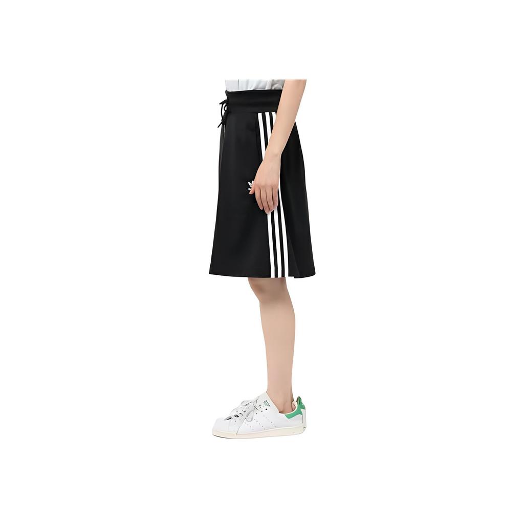 Adidas Originals Falcon Series Striped Logo Shorts Women Shorts Black AY5237
