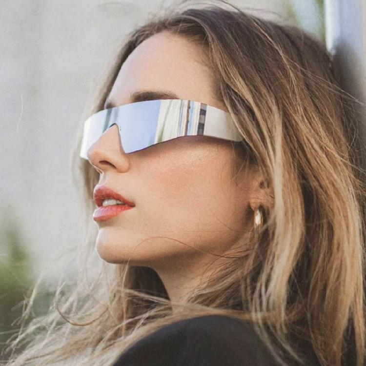 Trendy Cyber Punk Sun Glasses for Men and Women with UV400 Protections Comfortable Nose Pad Eyeglasses for Motorcycling