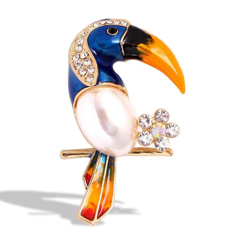 Metal Badge Creative Brooch Stylish Decorative Pin Accessory for Clothing Bags Hats and Outerwear Suitable for Various Occasions