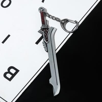 Spiel DMC5 Schlüsselanhänger Dante Dämon Anhänger May Cry Rucksack Anhänger Legierung Waffenmodelle Mode Unisex Tasche Anhänger Schmuck Fans Geschenk