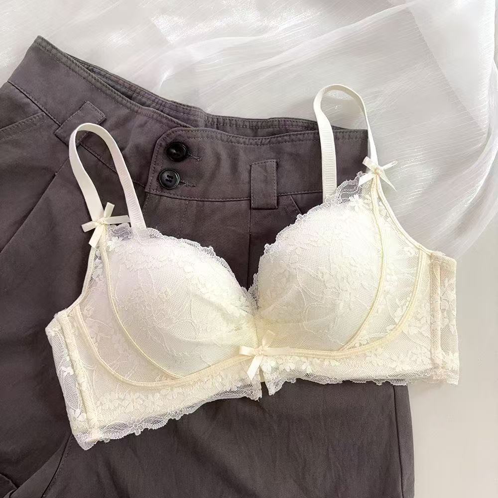 

Girl Summer Sexy Lace Small Chest Gathers To Collect Assistant Breast To Prevent Drooping Adjust Type Underwear 32/70AB шампанского/белый