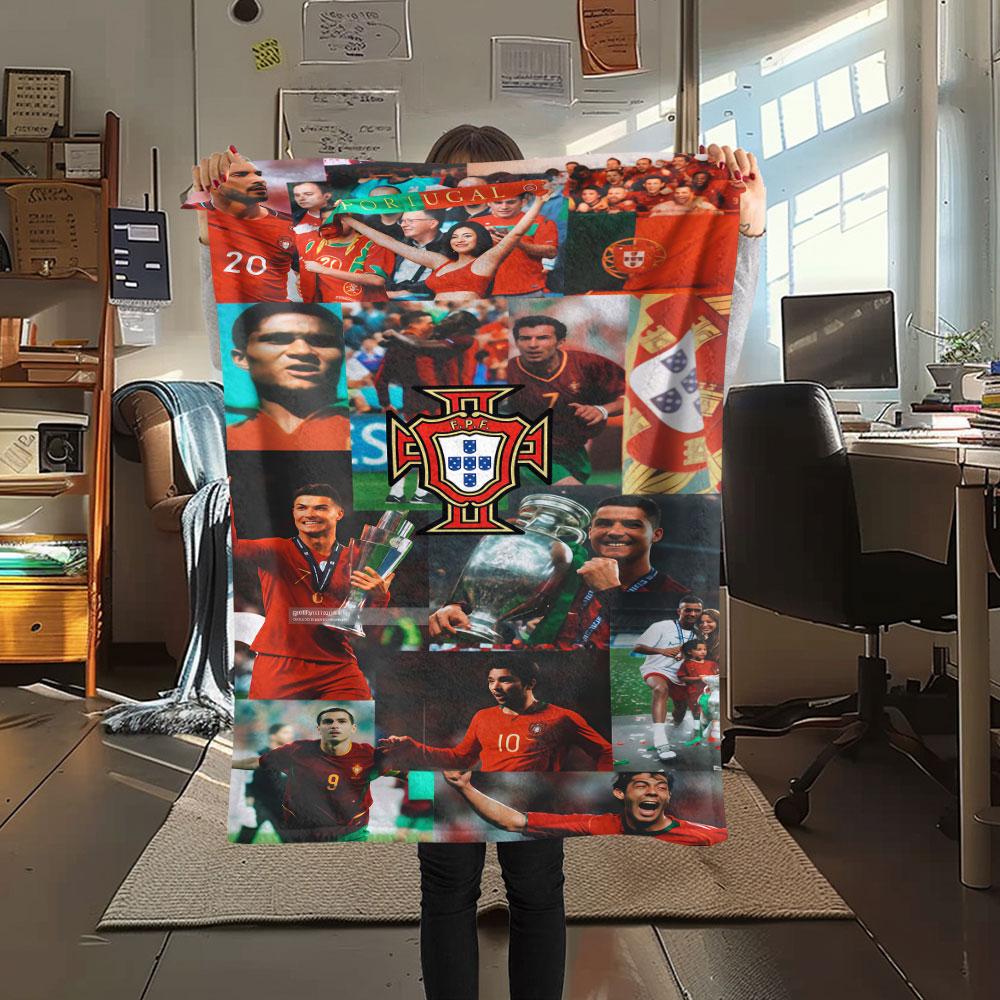 1PC Portugal National Football Logo Patterned Flannel Blanket Suitable For All Seasons for Home Decor Warmth and Comfort Gifts Holiday Present