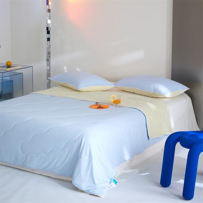 

Cool-Touch Soybean Fiber Summer Comforter