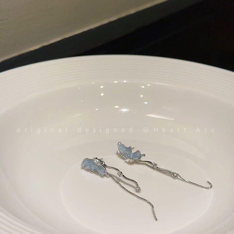 

Ear Studs Cold Crystal Butterfly Women s Exquisite Unique Earrings Blue butterfly tassel earrings (Silver Needle)