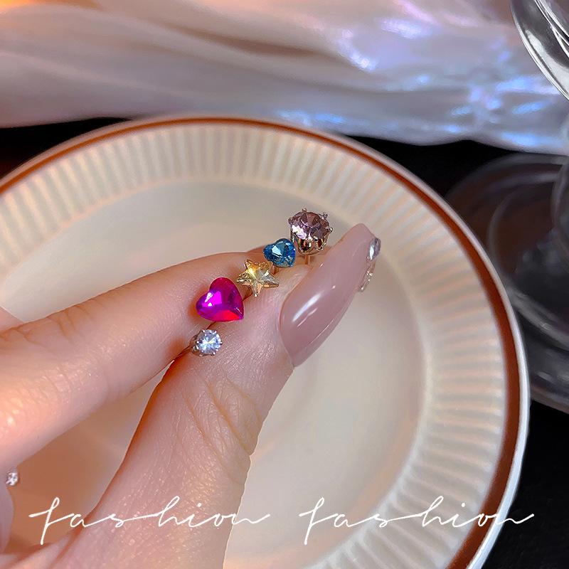 

Color Powder Zircon Stud Earrings: S925 Sterling Silver, Comfortable for Sleeping, Simple Ear Cartilage Design
