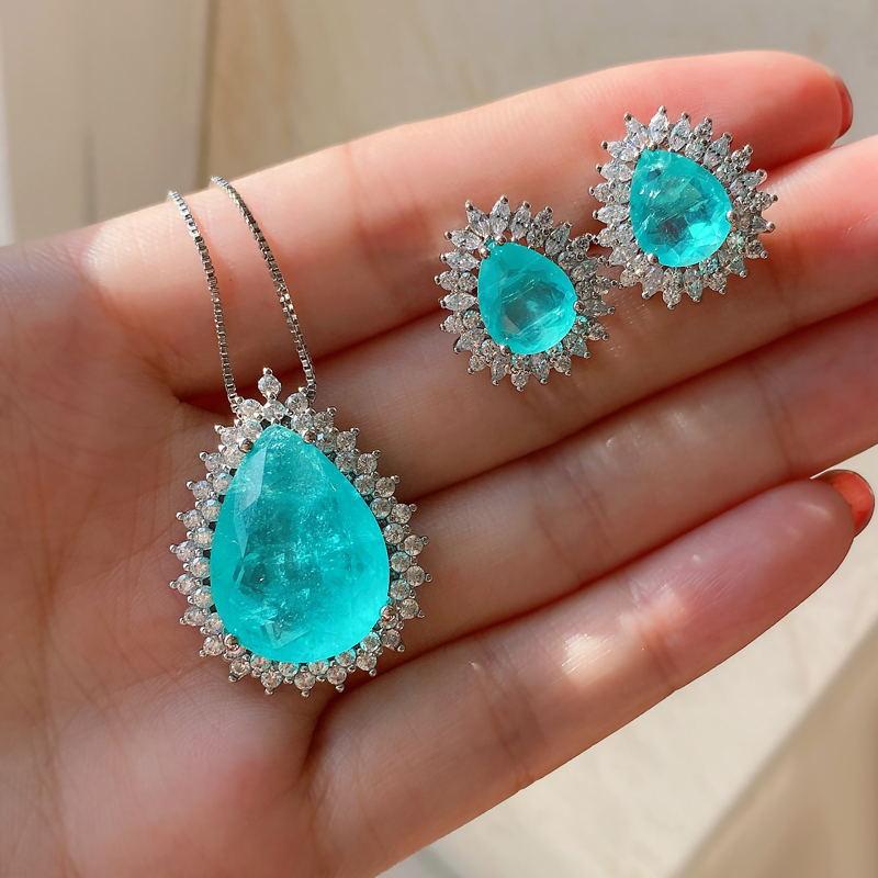 Paraiba Water Drop S925 Silver Needle Stud Earrings, Emerald Slightly Inlaid Imitation Diamond Temperament Light Earrings