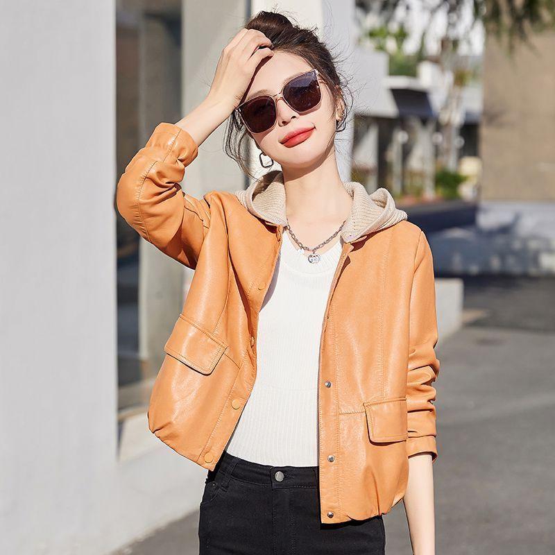 Modna damska kurtka ze skóry PU - z kapturem, ocieplana polarem, dopasowana, krótki styl Petite na wiosnę i jesień 2025