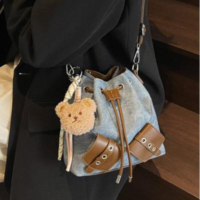 Niche Design Small Bag Women's Spring New Popular Underarm Bag Fashionable Versatile Shoulder Messenger Bag