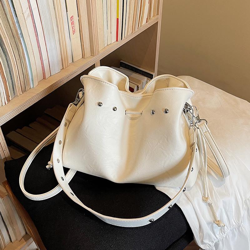 IELGY Summer All-Match Messenger Bag Fashion Simple Shoulder Bucket Bag