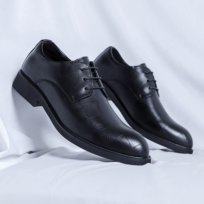 Fashion Classic Brand Patent Leather Shoes for Men Casual Business Shoes Lace Up Formal Office Work Shoes for Male Party Wedding Oxfords