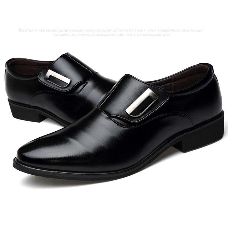 Scarpe da Uomo Taglia Grande Scarpe Casual alla Moda Scarpe Eleganti Formale Slip-on Scarpe in Pelle da Uomo Scarpe in Pelle a Punta Britanniche Coreane