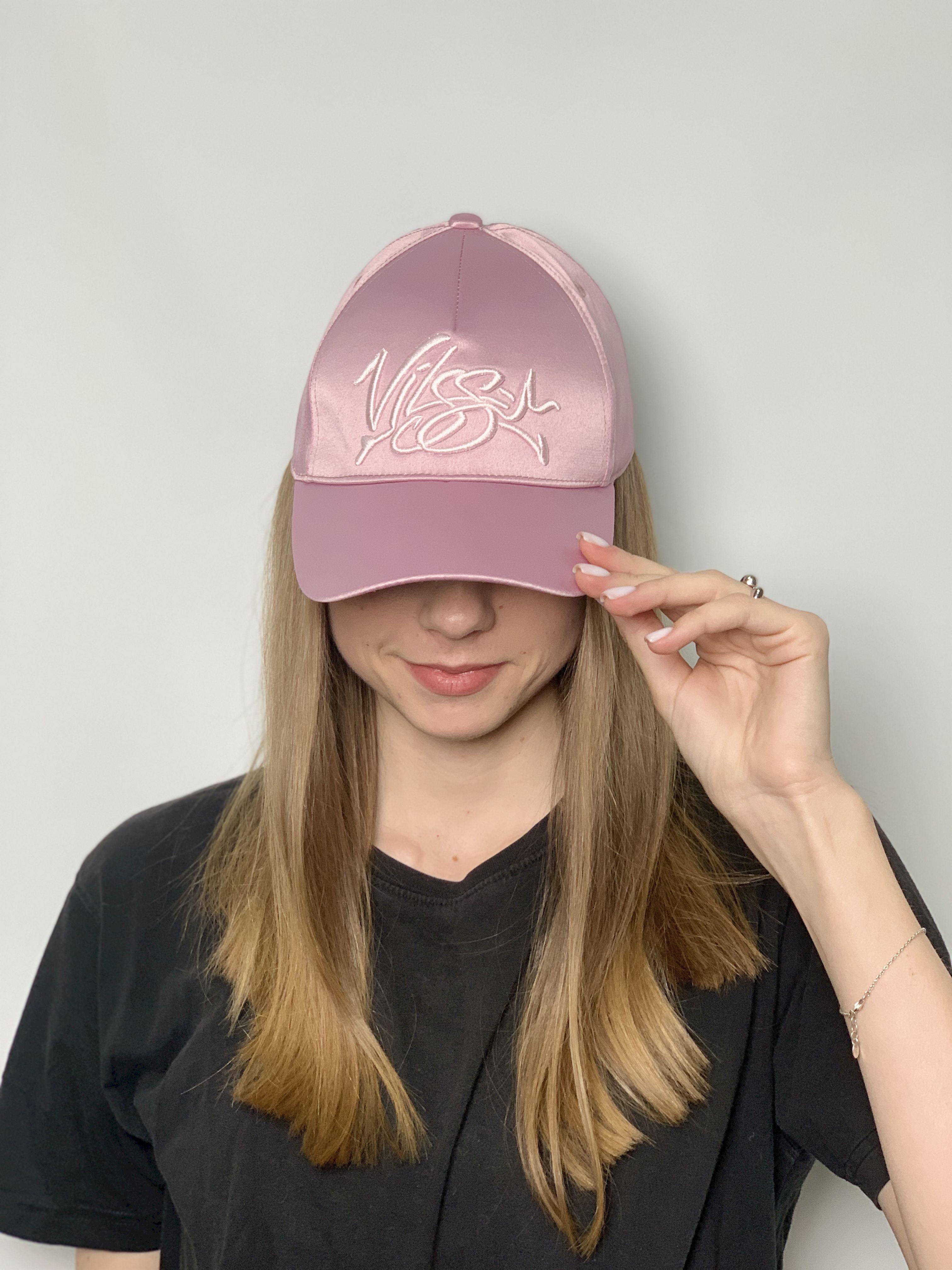 

Кепка атлас вишивка пудра весна-осінь 54-59 baby рожевий колір