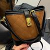 Fashionable Handbag Retro Bucket Bag Simple Shoulder Bag Trendy and Fashionable Crossbody Bag