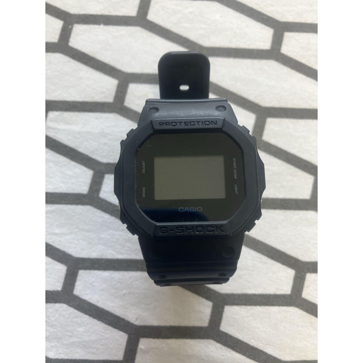 CASIO G-SHOCK DW-5600BB Black Digital Watch Battery Out