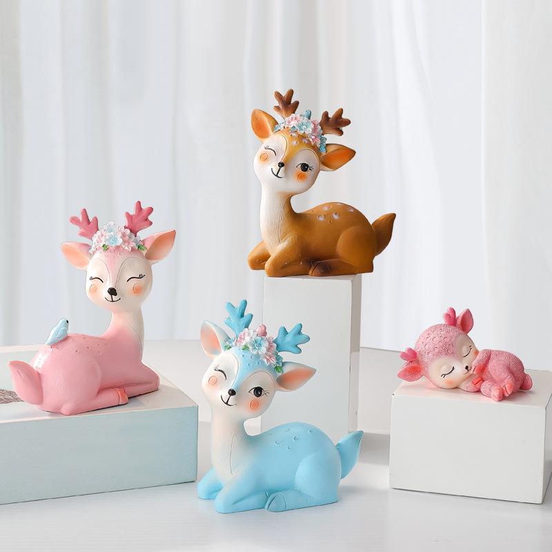 Tang Yi Creative Small Decorative Items for Home Living Room TV Cabinet Entrance Hall Office Desk Cute Deer Decorative Items Arrangement