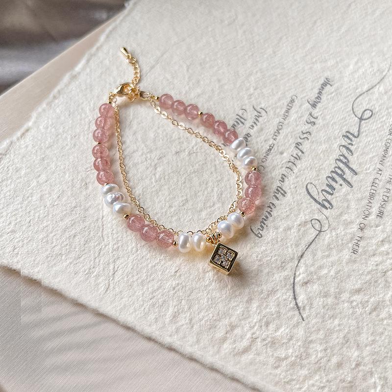 Natural Strawberry Quartz and Freshwater Pearl Beaded Bracelet for Women