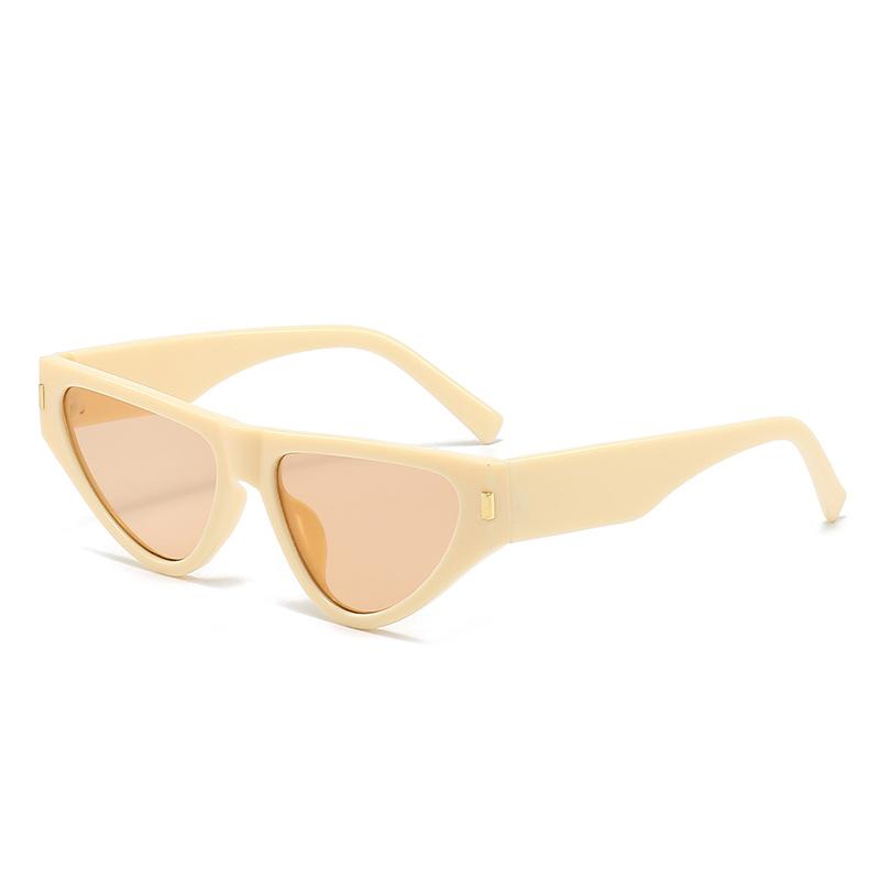 New fashion cat eye sunglasses ins Internet celebrity personality versatile rice nail glasses European and American trend sunglasses women