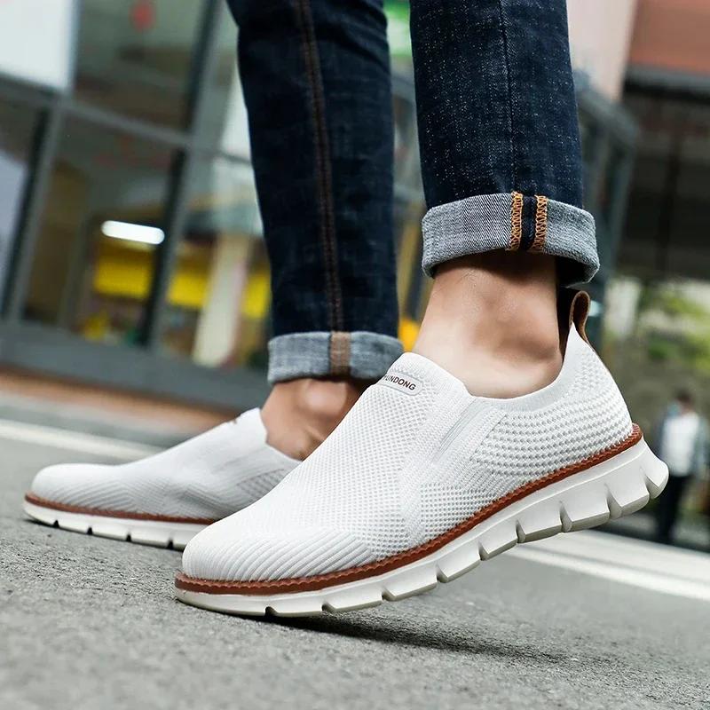 Fashionable Lightweight Leather Casual Shoes All Seasons Durable Walk Resistant Work Antiskid Comfortable Flat Shoes For Men