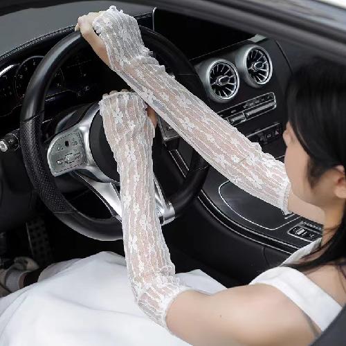 Sunscreen sleeves, butterfly ice sleeves, women's summer gloves, long arm guards, arm sleeves, driving sleeves, new