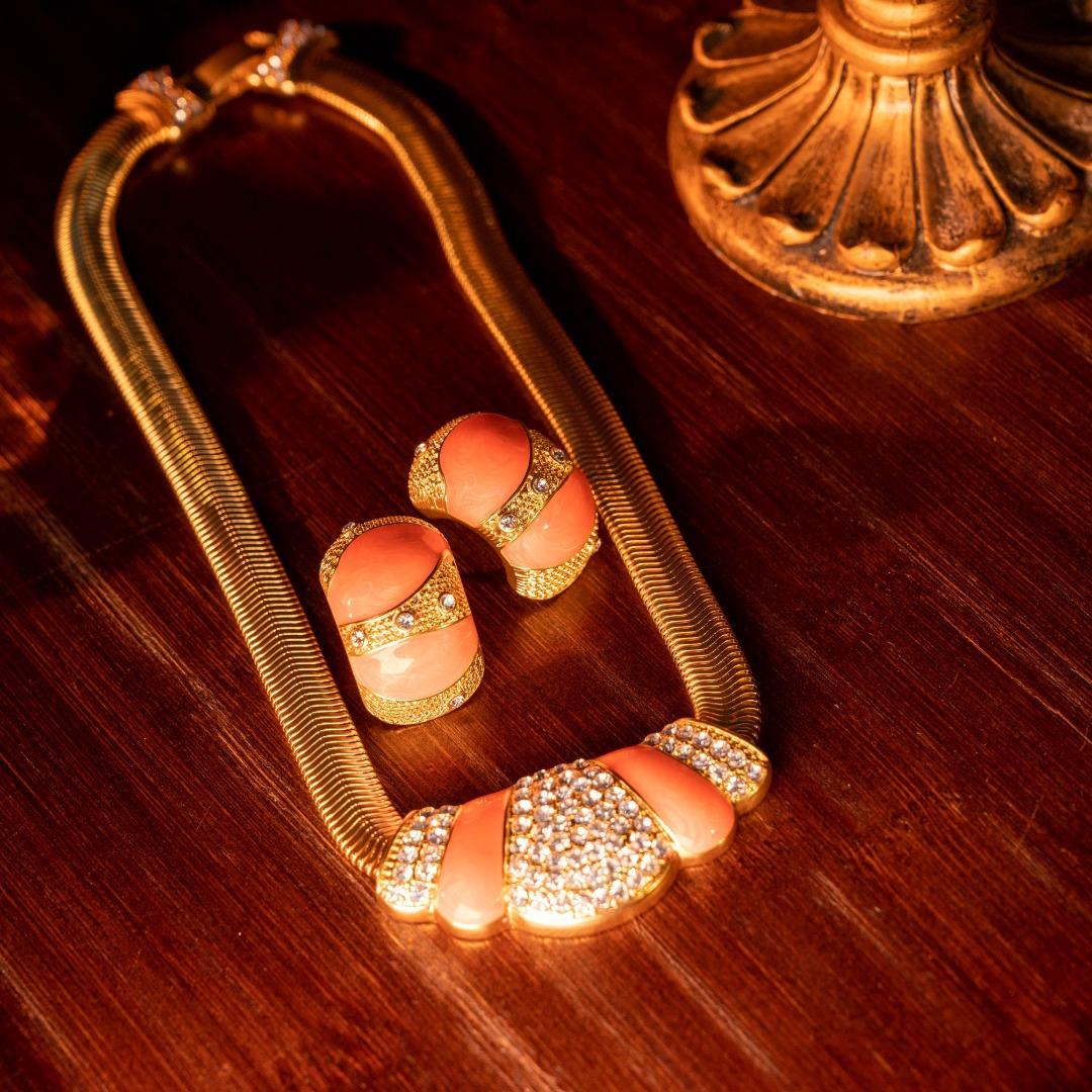 

Retro Pure Handmade Enamel Color High-quality Orange Fashion Versatile Necklace Set for Women