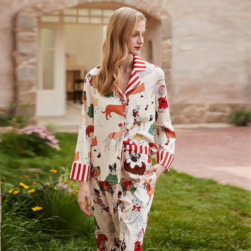 Weihnachts-Hunde-Eisseiden-Pyjama Frühling und Sommer Langarm Revers Seide Cartoon Hauskleidung Damenanzug