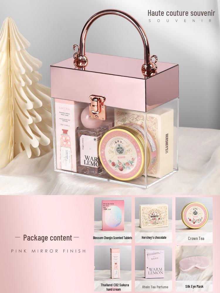 Luxury Bridesmaid Gift Set: Elegant Souvenir Box with Handbag 17x16x10 cm