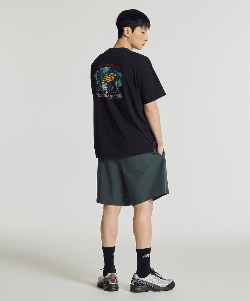 Nyuballanseu Nbneg21513 / Uni Nb Friends Earth Graphic Short Sleeve T-Shirt (Black)