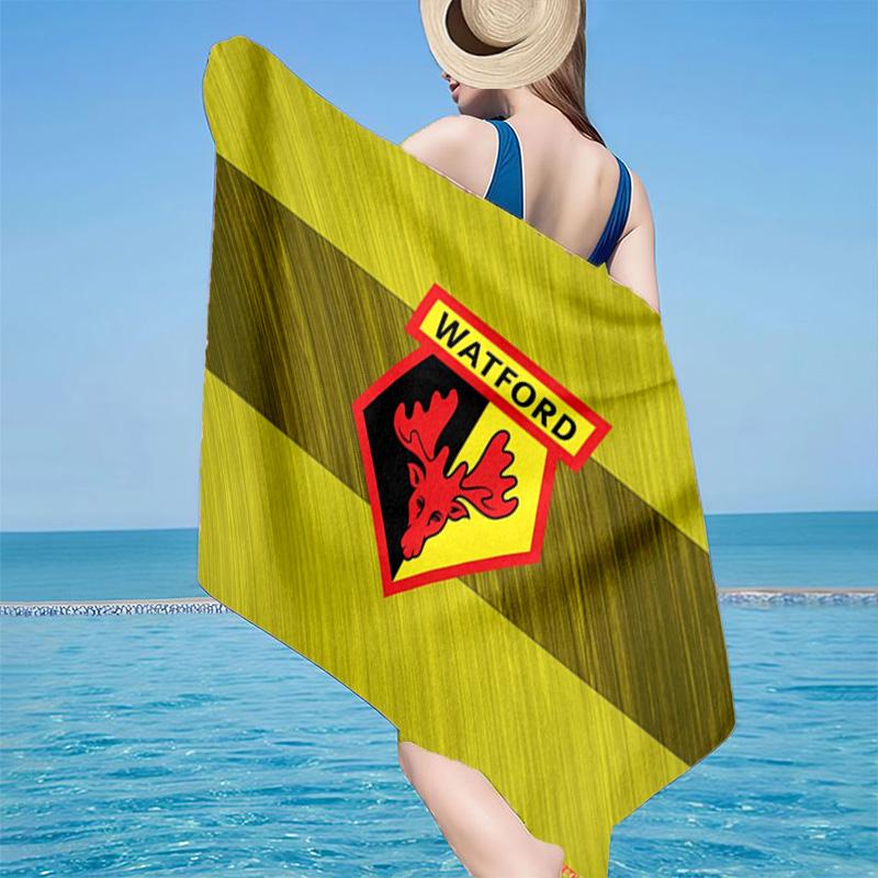 1 Stück Watford Wappen Design Strandtuch - Weiche, Saugfähige Mikrofaser, Leicht, Ideal für den Strand, Partys, Reisen, Camping Fan Geschenke