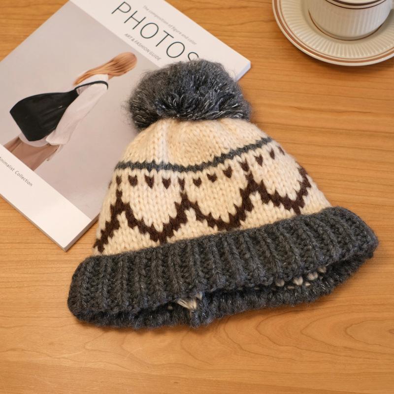

The New Retro and Cute Woolen Knitted Hat for Autumn and Winter Is A Trendy Korean style Fashionable Girl s Thick and Warm Woolen Hat One size
