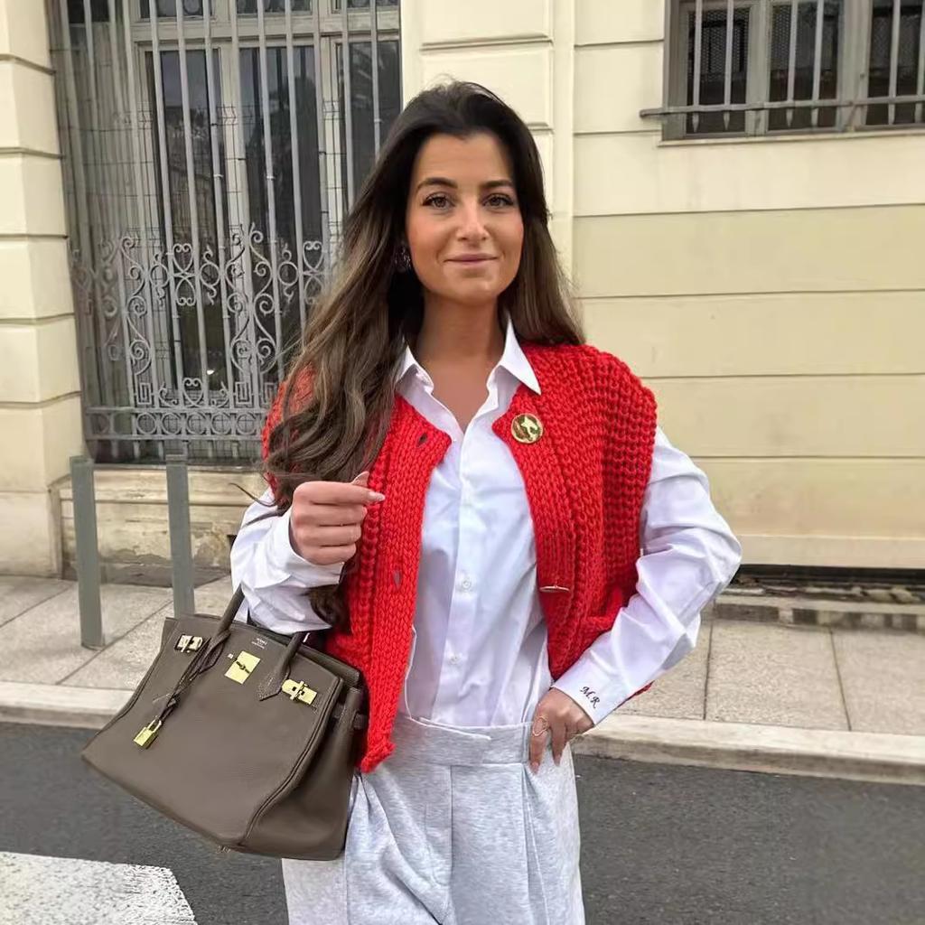 New Solid Color Large Pocket Sleeveless Knitted Short Cardigan Vest with Three Buttons, Vest for Women 3611 KTB