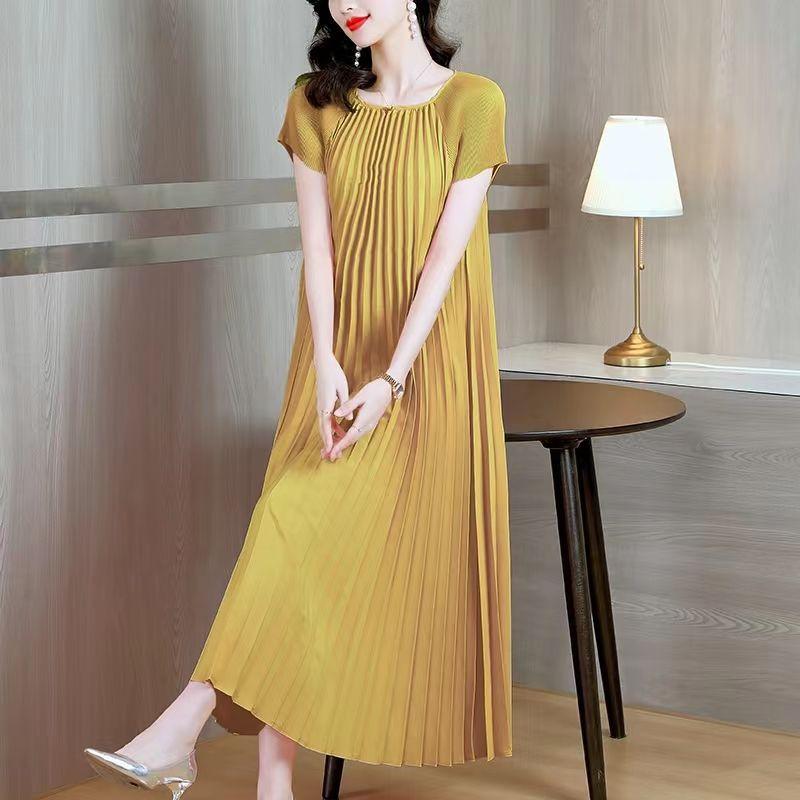 

Женское повседневное летнее плиссированное платье с коротким рукавом и круглым вырезом One Size жёлтый