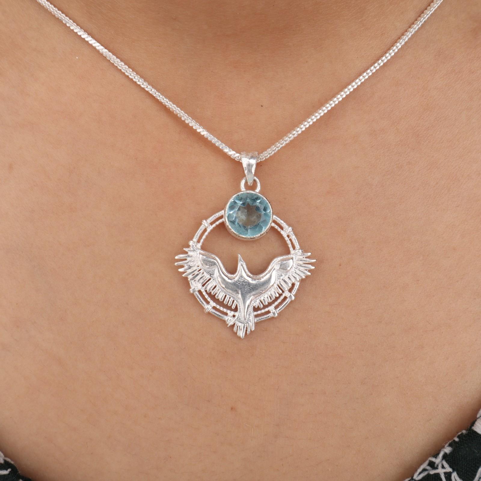 

Sky Blue Topaz Gemstone 925 Sterling Silver Jewelry Pendant 1.43 Gift For Mom CP-38-3