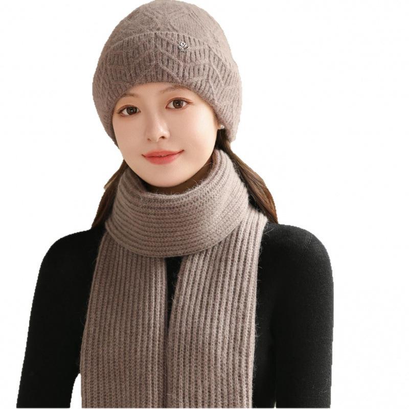 Outdoor Hat for Women in Autumn and Winter Fashionable and Versatile Plus Velvet Mom Hat Casual Cold Proof Woolen Hat Neck Warm Suit