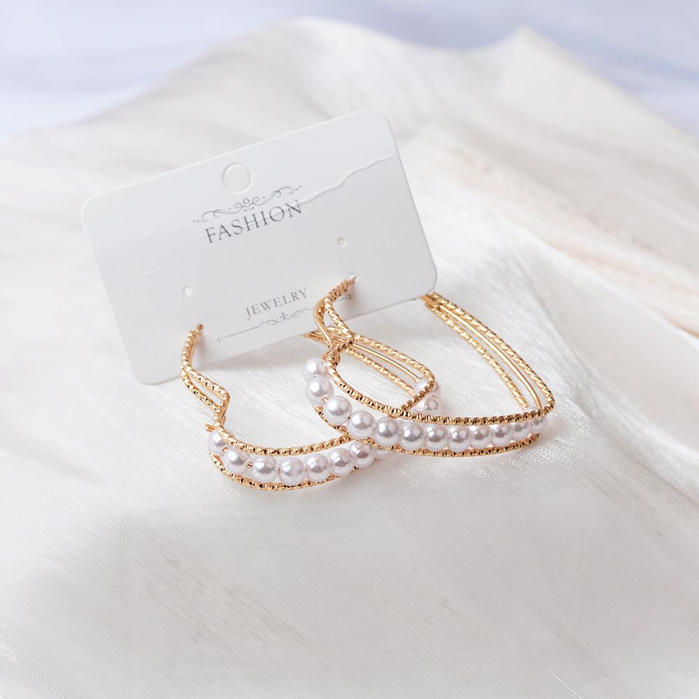 Statement Love Heart Earrings for Women Imitation Pearl Big Hollow Out Love Hoop Earrings Punk Temperament Vintage Jewelry Gift