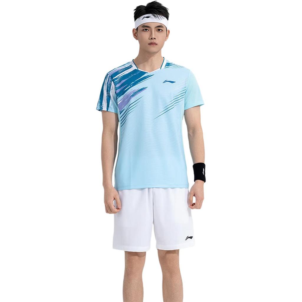 Li Ning Badminton Serie Graffiti-Print V-Ausschnitt Bequemes Atmungsaktives Lässiges Kurzarm-T-Shirt Unisex Oberteile Eisblau AAYV025-5
