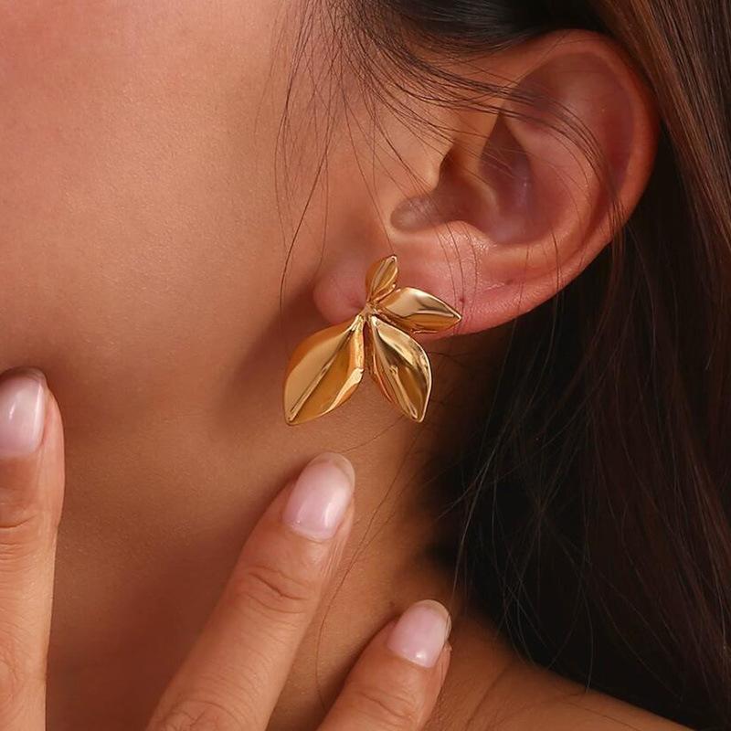 Fashion Stainless Steel Leaves Flower Stud Earrings Bright Anti Allergy Waterproof Charm Texture Jewelry