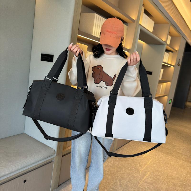 New commuter business trip portable single shoulder oblique span men and women boarding fitness large capacity travel storage backpack