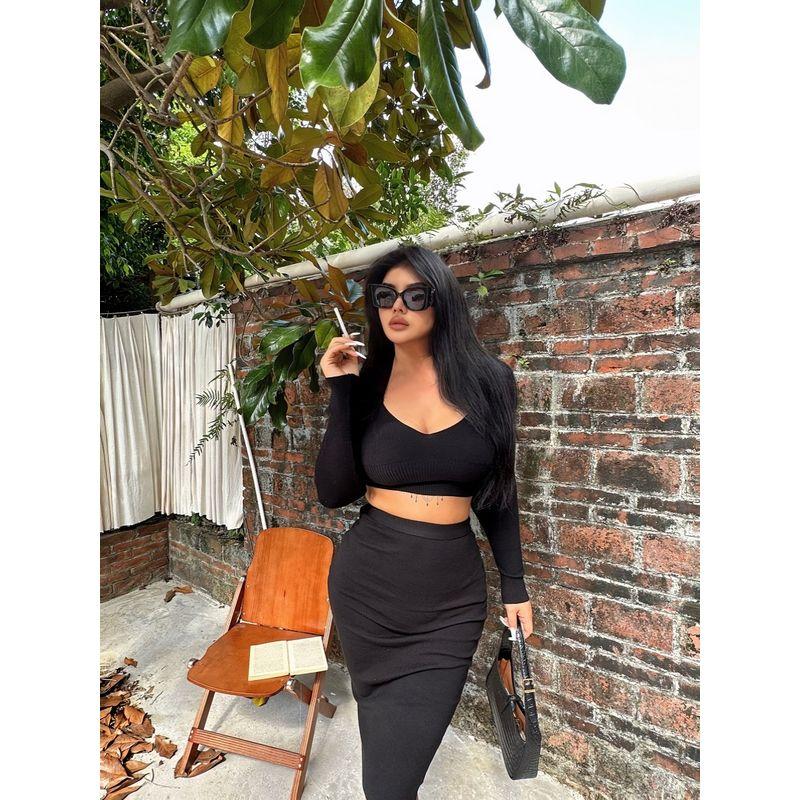 La Pinky [Lazy Autumn Day] Fashion Sexy Tight Stretch Knitting Long Sleeves Tops Bodycon Dress Suit Women