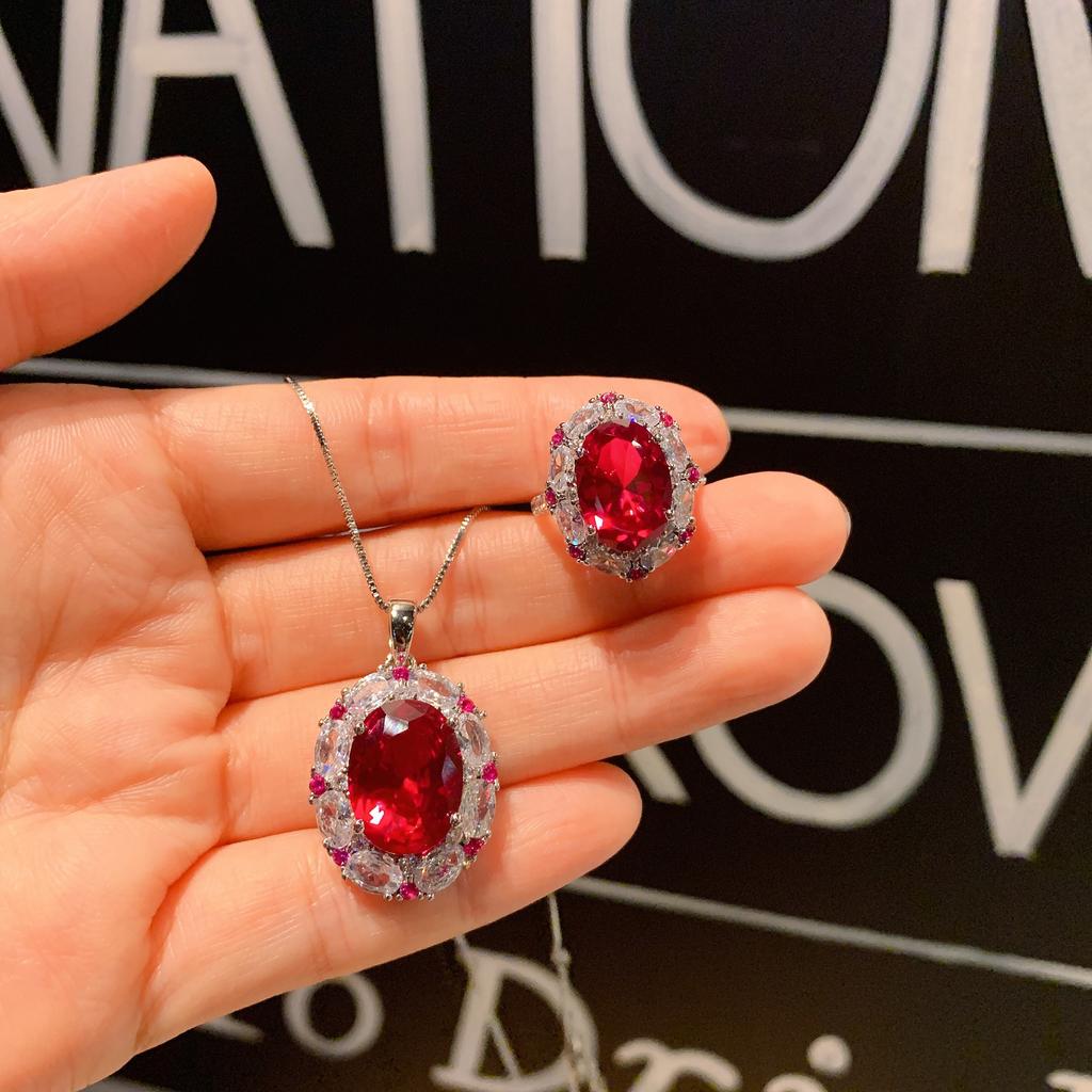 Jewelry Ring Imitation Pigeon Egg Pigeon Red Glass Diamond Women'S Ring 10 * 14