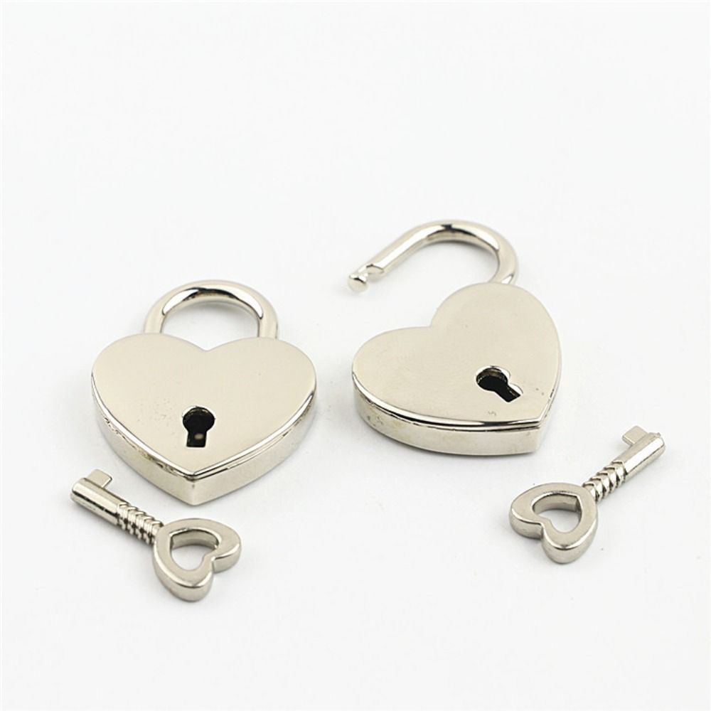 Wedding Diary Book Suitcase Vintage Antique Style Mini Padlocks Key Lock Heart Shape Padlock