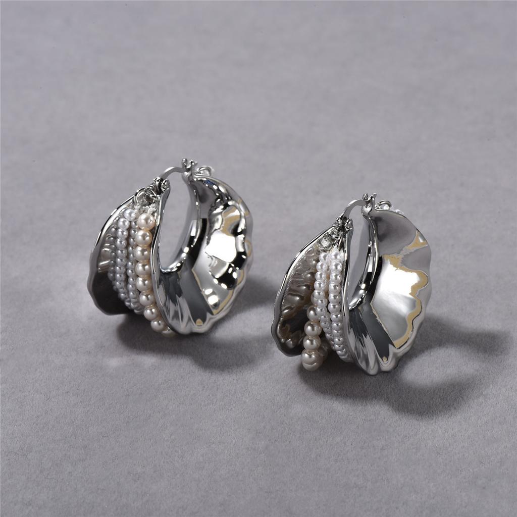 Light Luxury Heavy Industry Silver Texture Circle Pearl Earrings Ear Buckles Niche Design Sense Exaggerated Personality Earrings Women