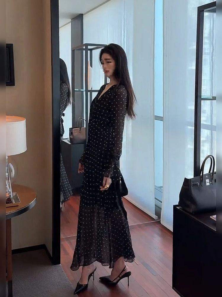 Elegant Black Polka Dot Long Dress With V Neck And Bell Sleeves For Spring Summer Vacation Wear