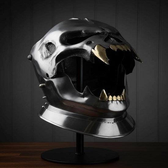 Handcrafted Steel Knight Helmet: Medieval Gothic Sallet, Cosplay LARP Armor