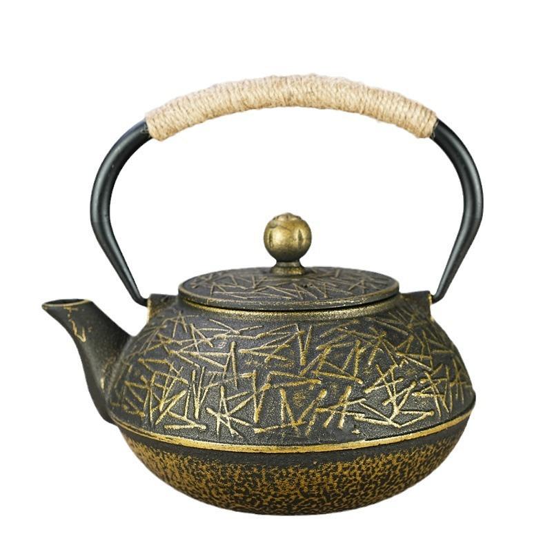 

Новый чугунный чайник 900 мл с узором сакуры, в японском стиле, кофейник, чайник для воды, кухонная утварь с ситечком для чая, чайник для дома