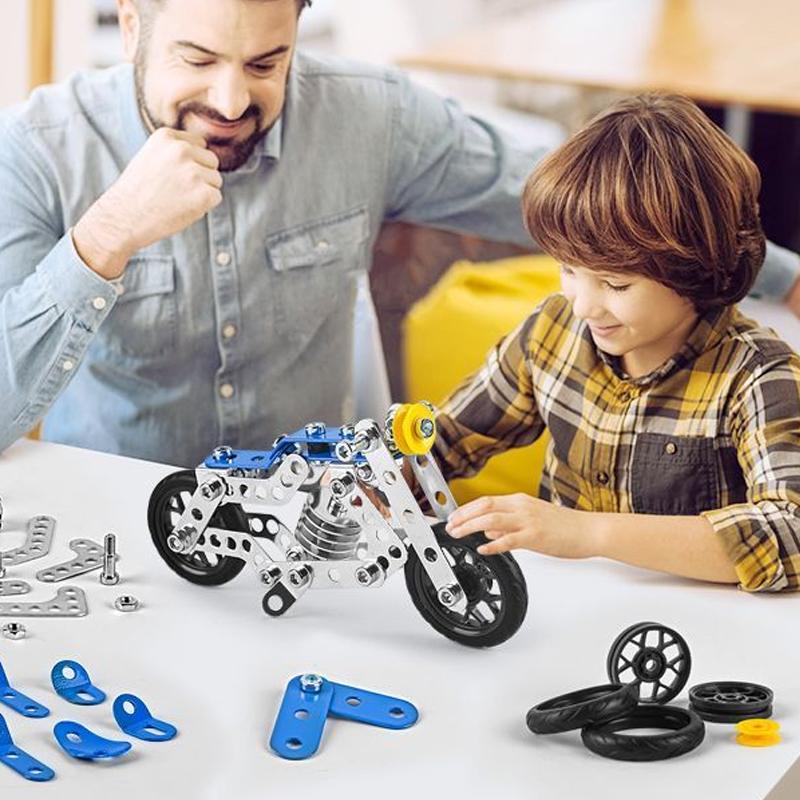 Çocuklar İçin Metal Yapı Askeri Serisi Montaj Oyuncakları Erector Set Değişken Çok Şekilli Yarış Arabası Motosiklet Yapım Kiti Erkek Çocuk Hediyesi