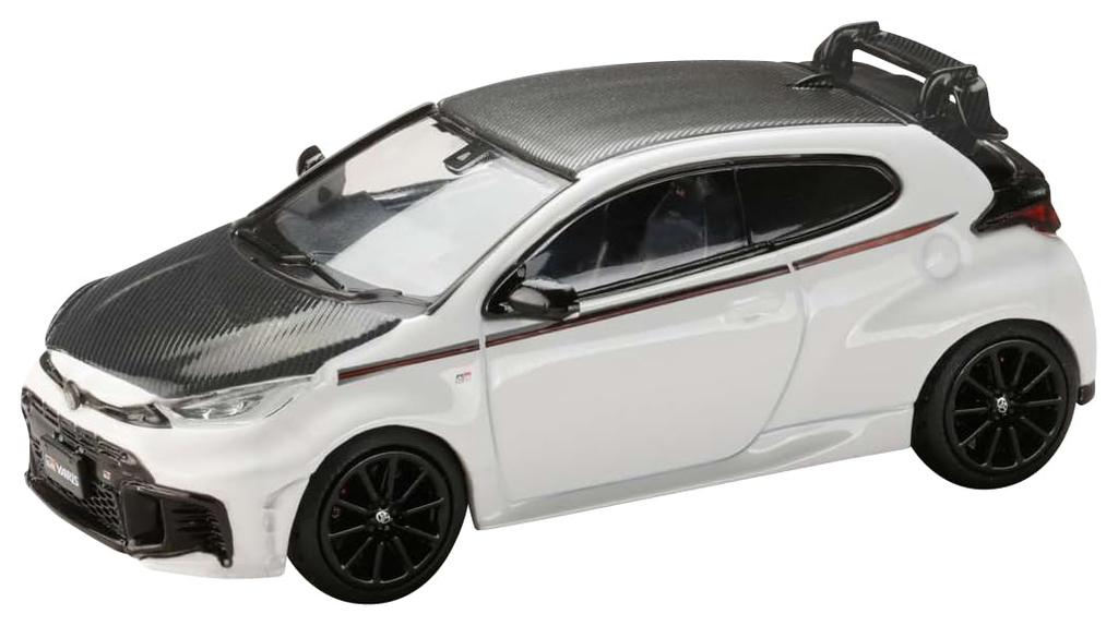 Toyota GR Yaris RZ High Performance 2024 Custom Version Super White II 1/64 /
