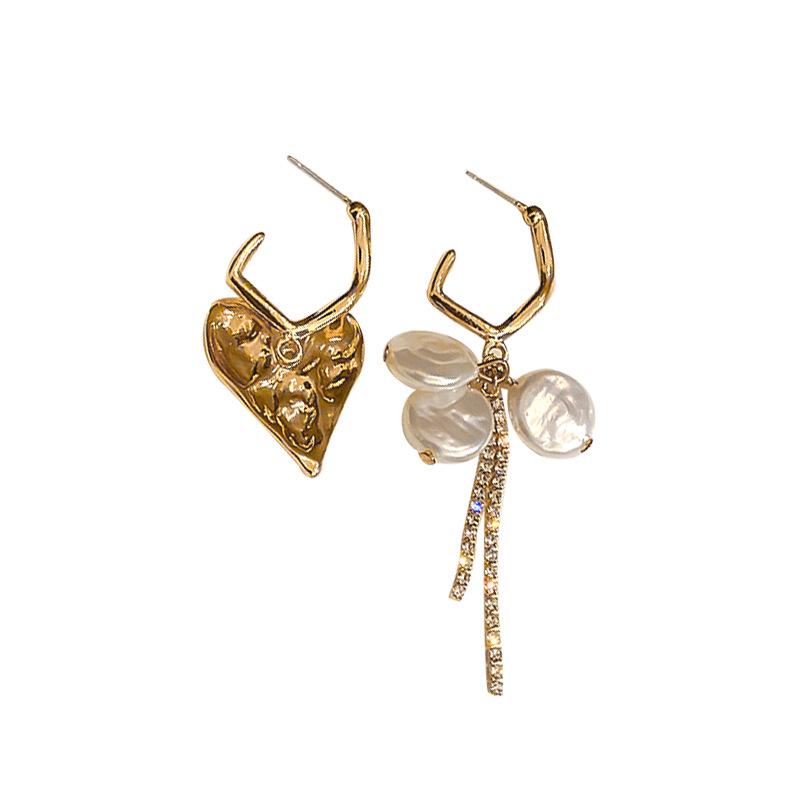 Retro Asymmetrical Heart Earrings with Faux Pearls and Rhinestones