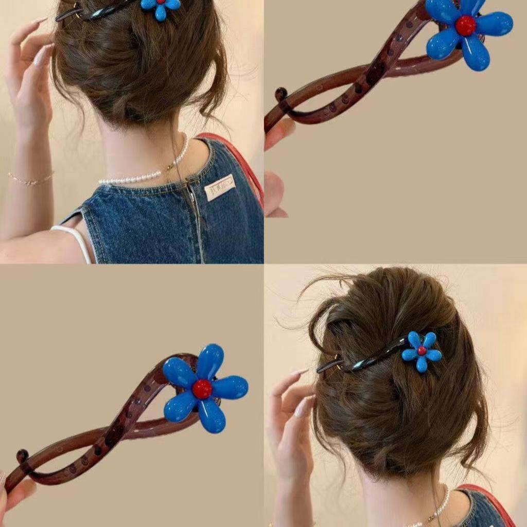 Elegant Blue Floral Twist Claw Clip for Women's Updo - 2025 High-End Headwear Hairpin
